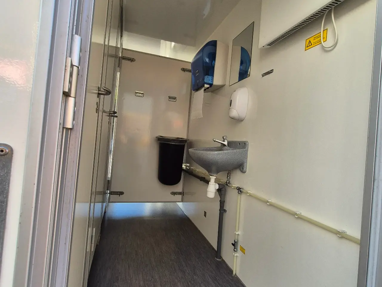 Billede 7 - Toiletvogne bad og køl udlejes