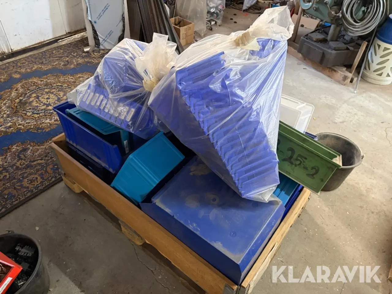 Billede 7 - Lot med plastikkasser - assorterede størrelser