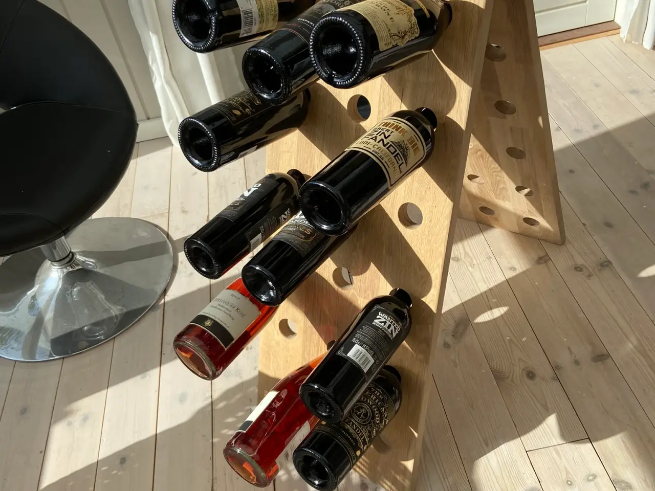 Billede 1 - Vinreol 35 flasker