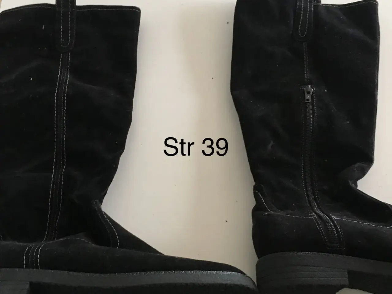 Billede 1 - Ruskinds støvler str 39