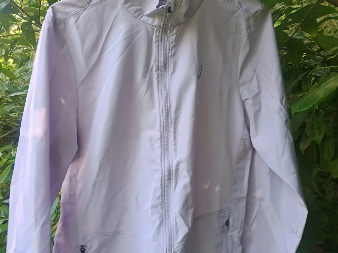 Billede 1 - Asics løbejakke syrenlilla small