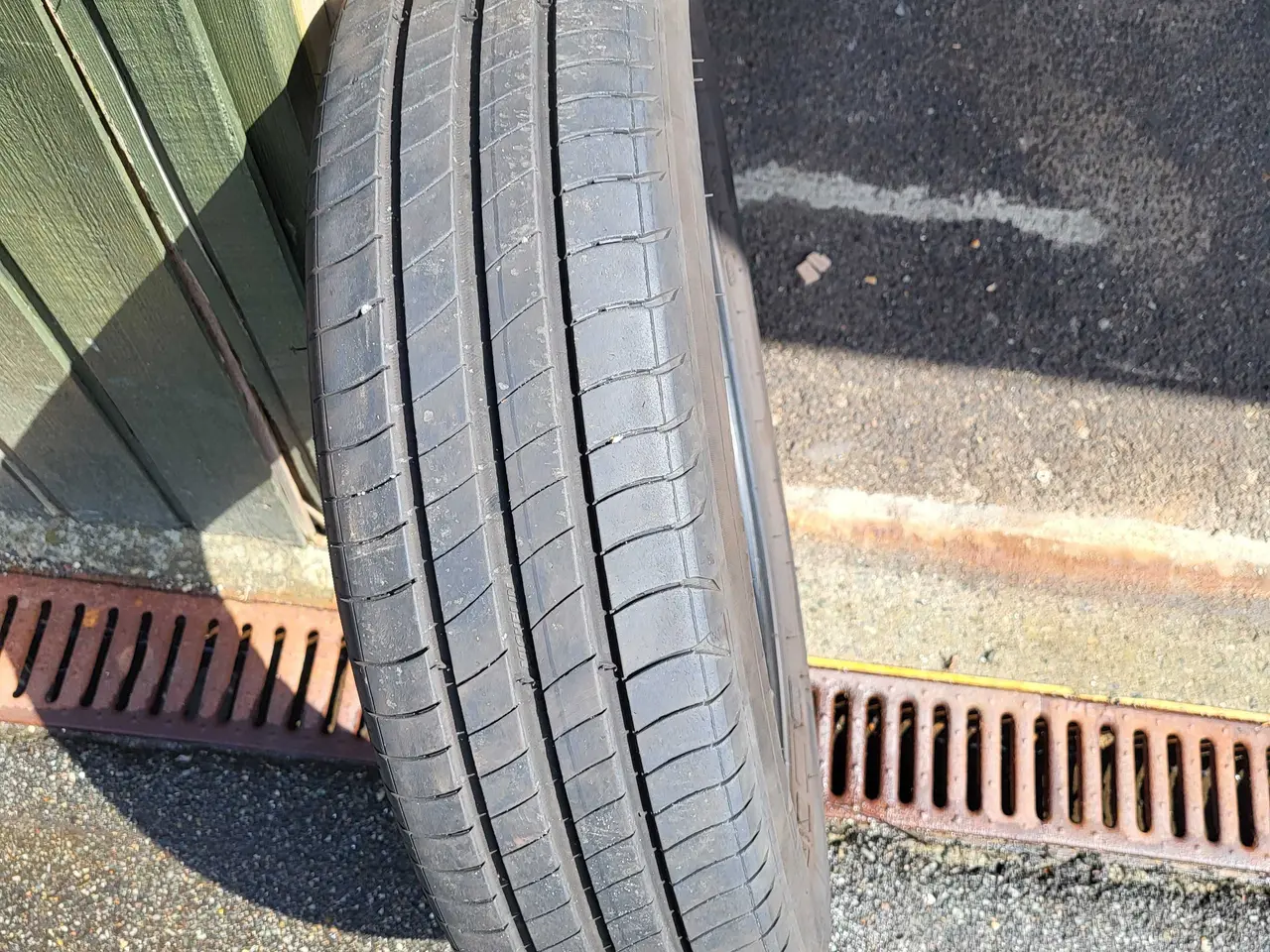 Billede 1 - Sommerdæk 175/65 R 17