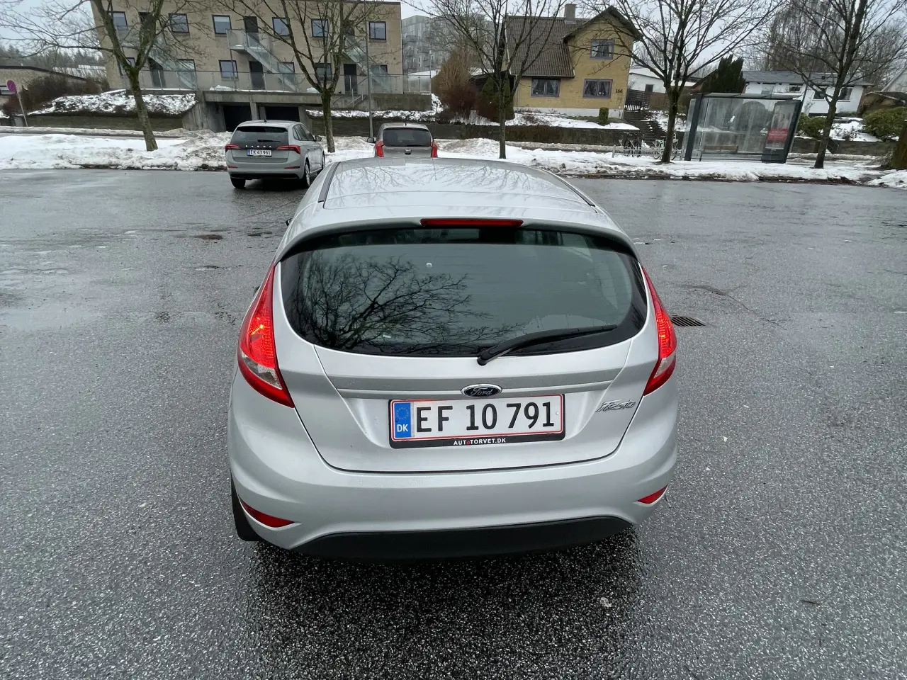 Billede 4 - Økonomisk, lav kilometer god bil