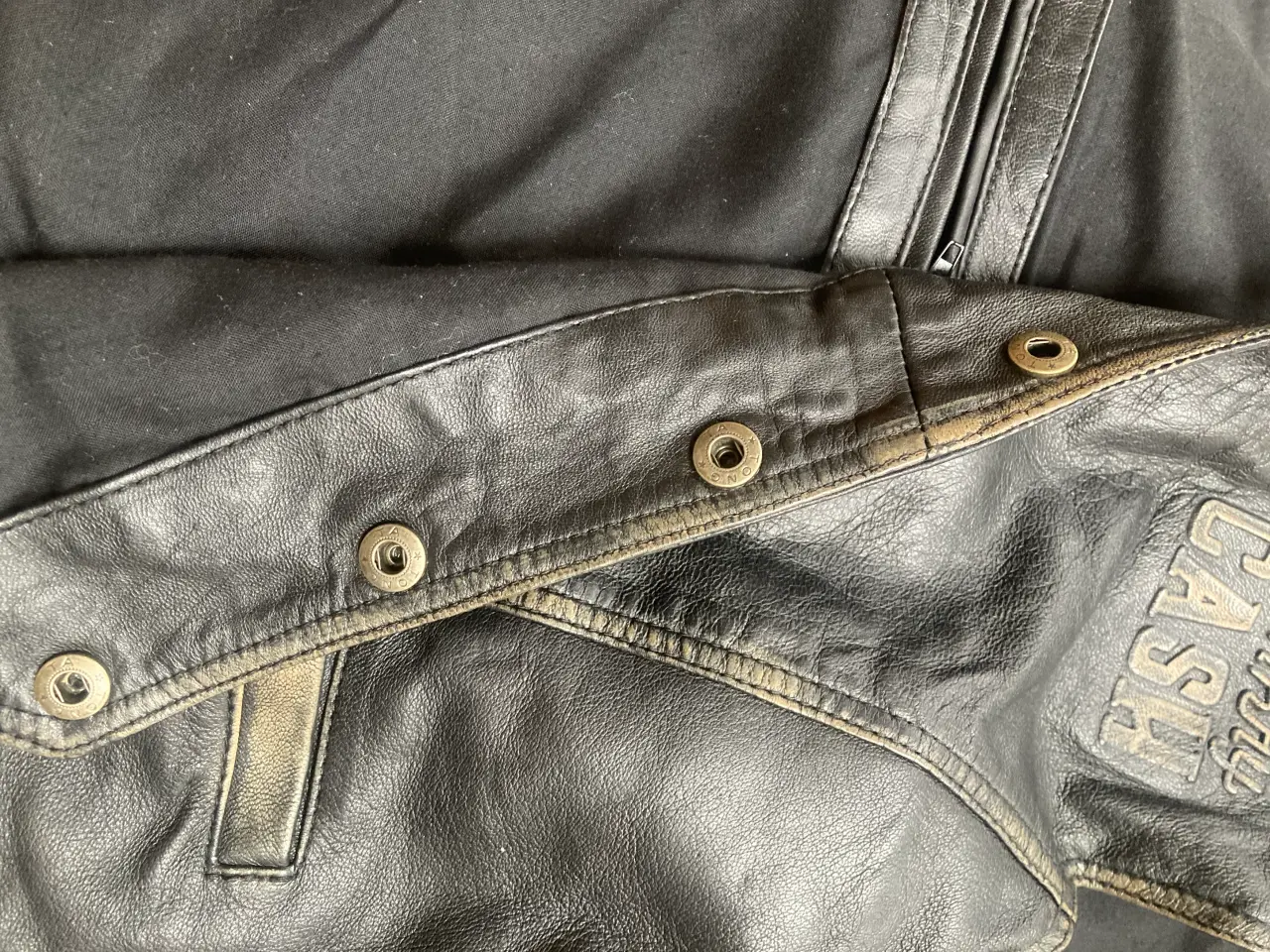 Billede 7 - JOHNNY CASH, skind vest