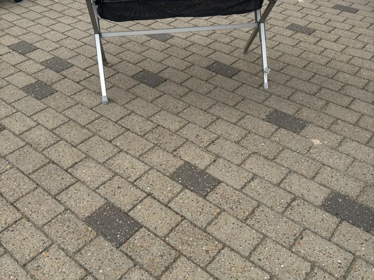 Billede 6 - Sammenklappeligt campingbord i aluminium