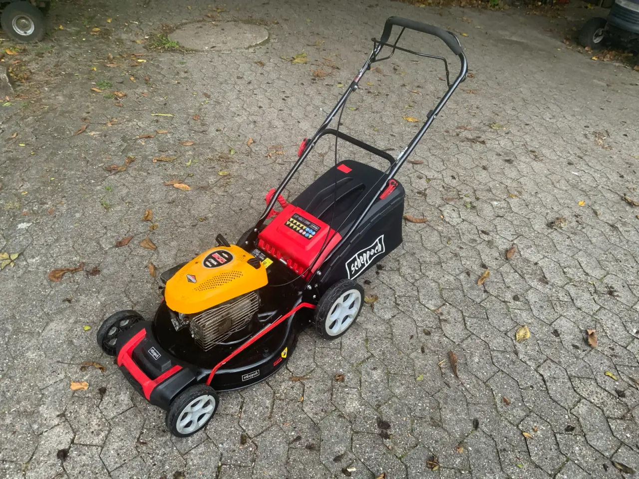Billede 7 - Selvkørende rotorklipper med opsamler