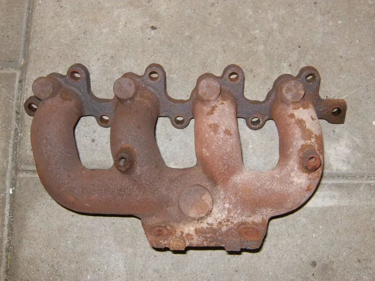 Billede 1 - Ford Mondeo 2.0 1999 Udstødningsmanifold