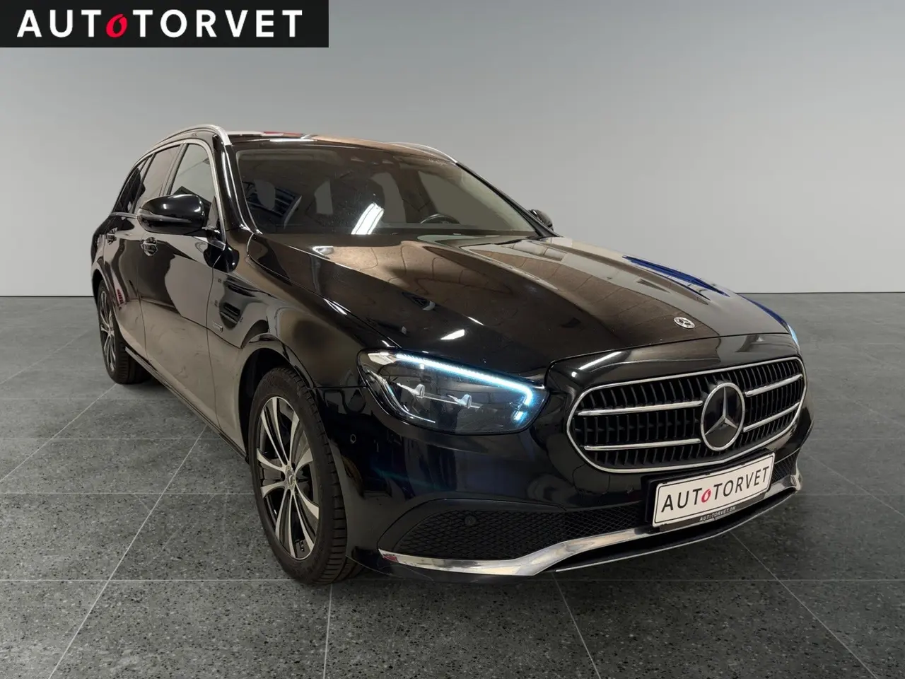 Billede 1 - Mercedes E300 de 2,0 Advantage stc. aut.