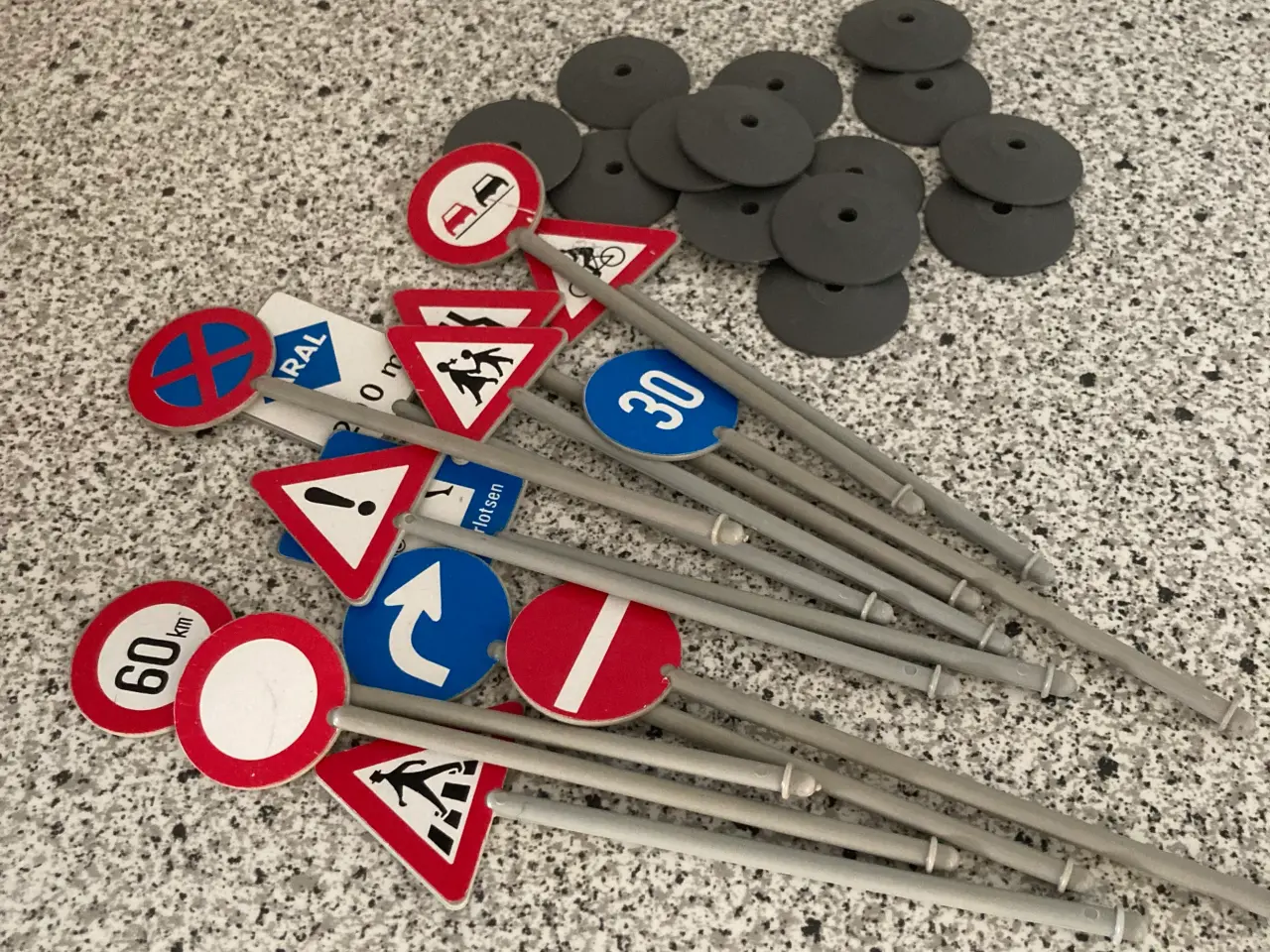 Billede 1 - LEGO - vejskilte