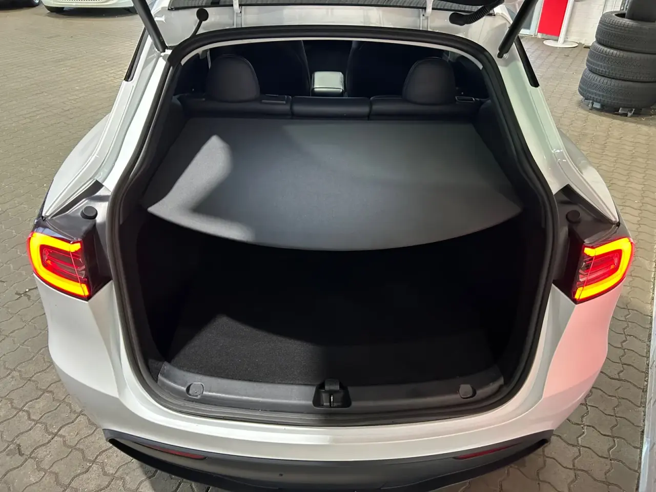 Billede 17 - Tesla Model Y Long Range RWD