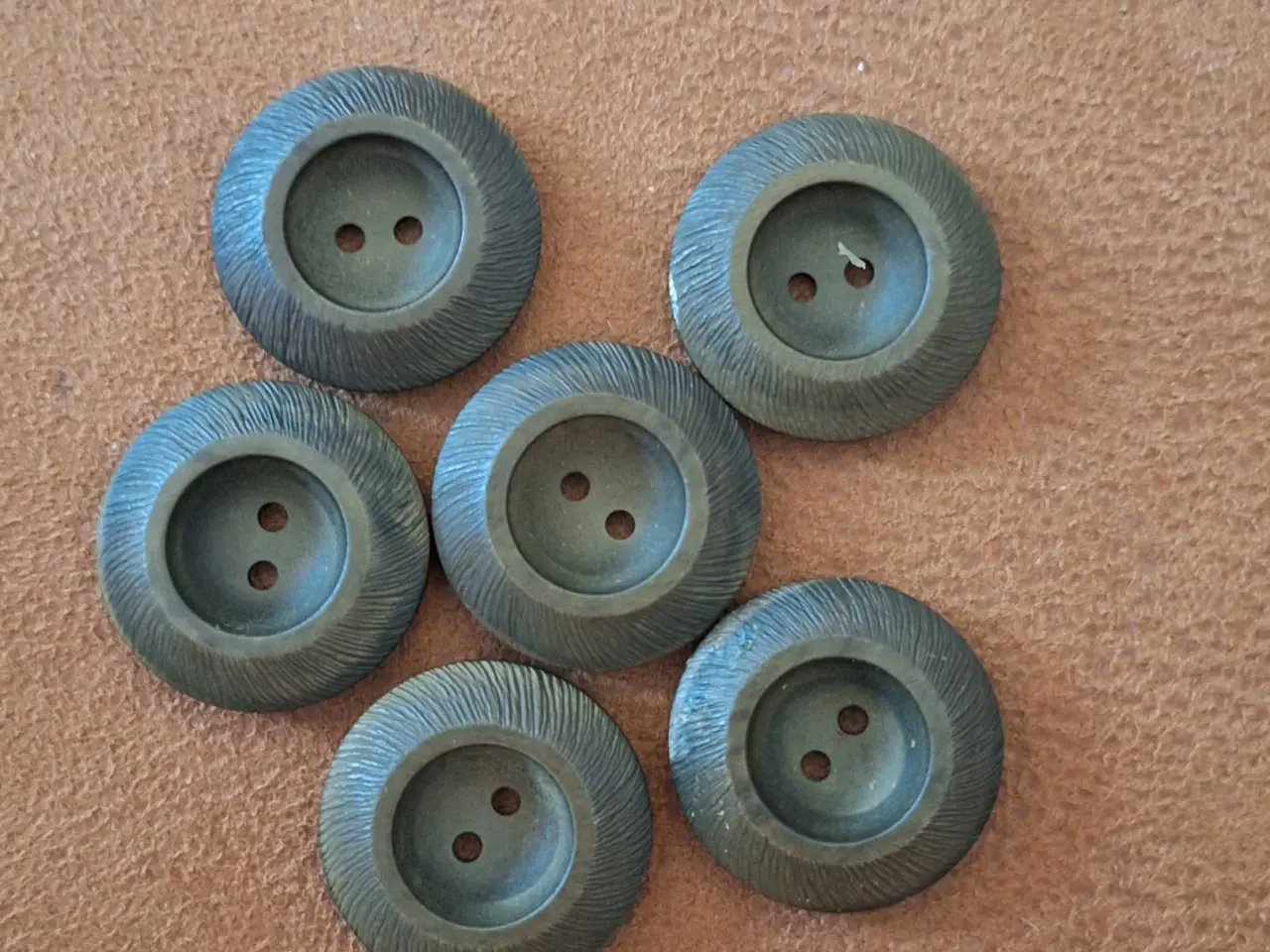 Billede 1 - 28 mm knapper