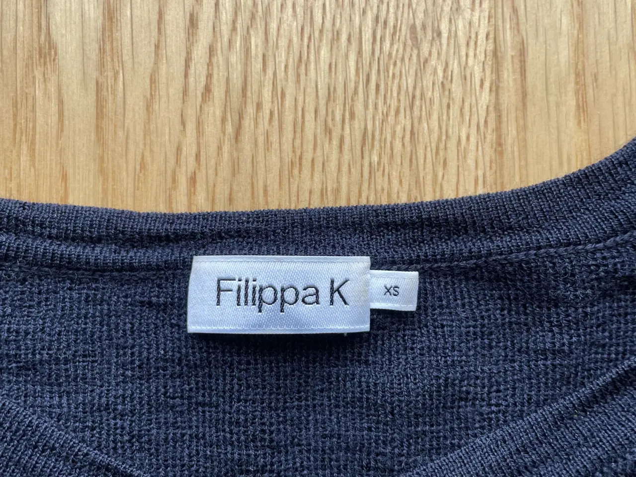 Billede 2 - Filippa K cardigan 