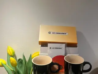 2 Le Creuset sorte krus–som nye i original æske