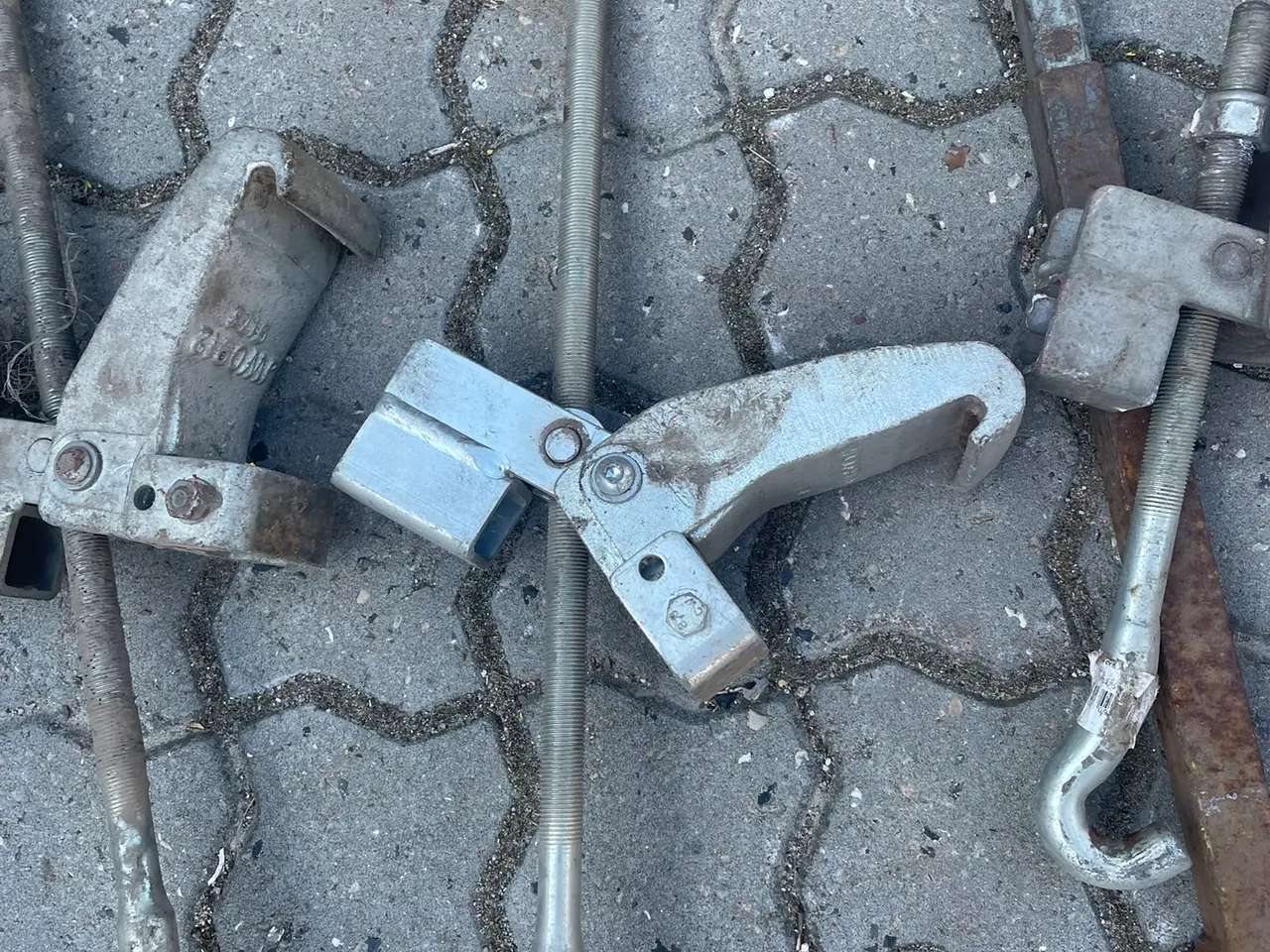 Billede 1 - Tvillingefælge 18,4 x 38 med beslag til traktor