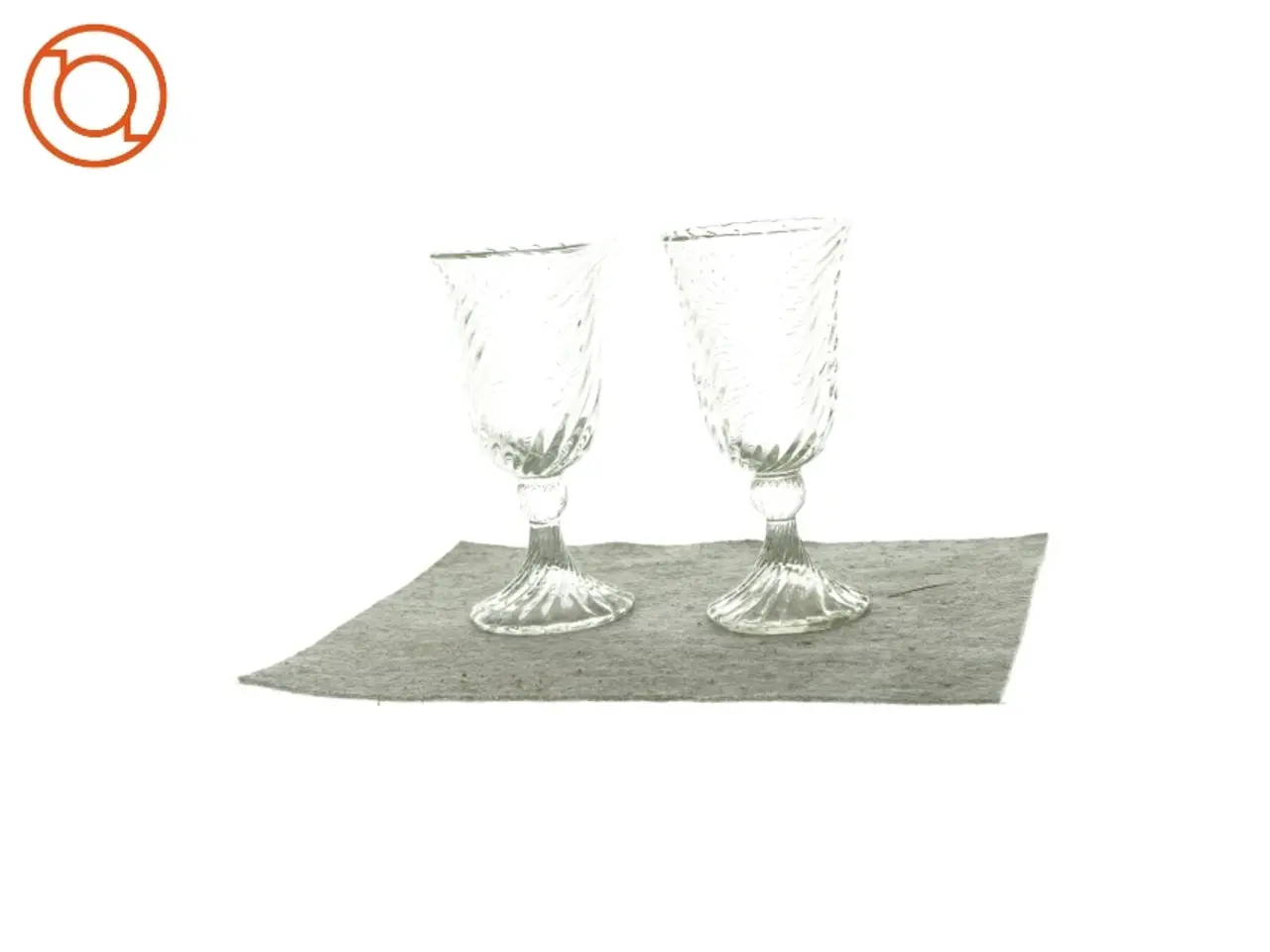 Billede 3 - Vaser (2 stk) (str. 23 x 11 cm)