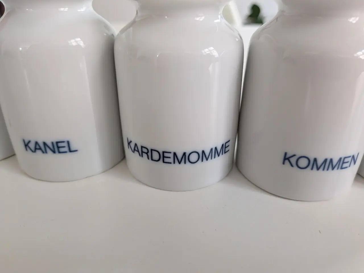 Billede 4 - Eva Trio krydderikrukker med korklåg