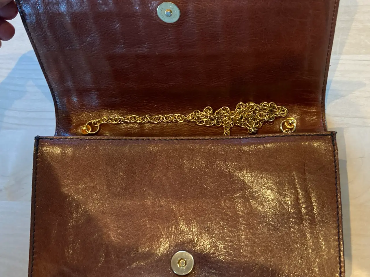 Billede 4 - Lækker vintage clutch-taske i læder