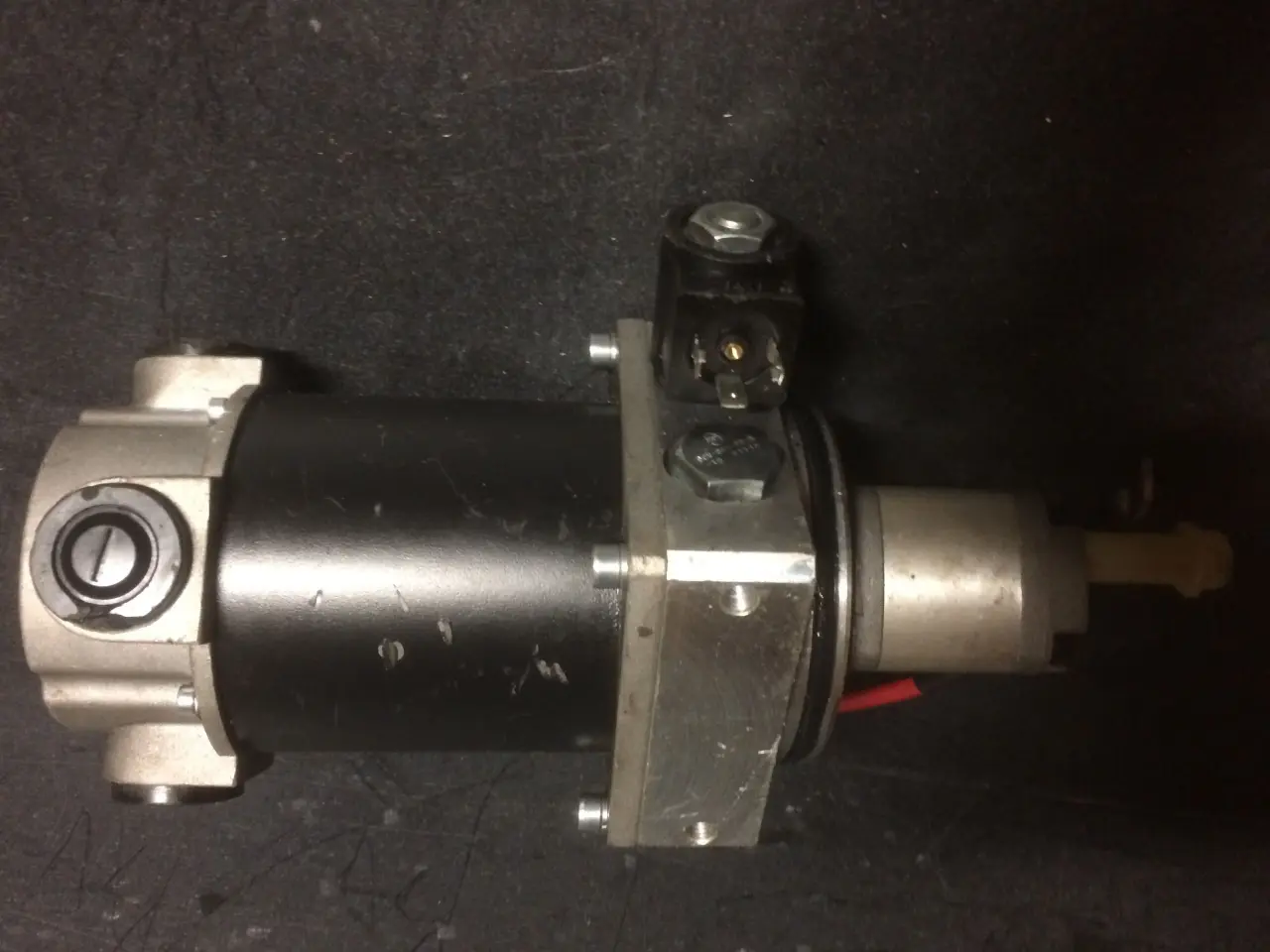 Billede 2 - 12 V. Hydraulikpumpe