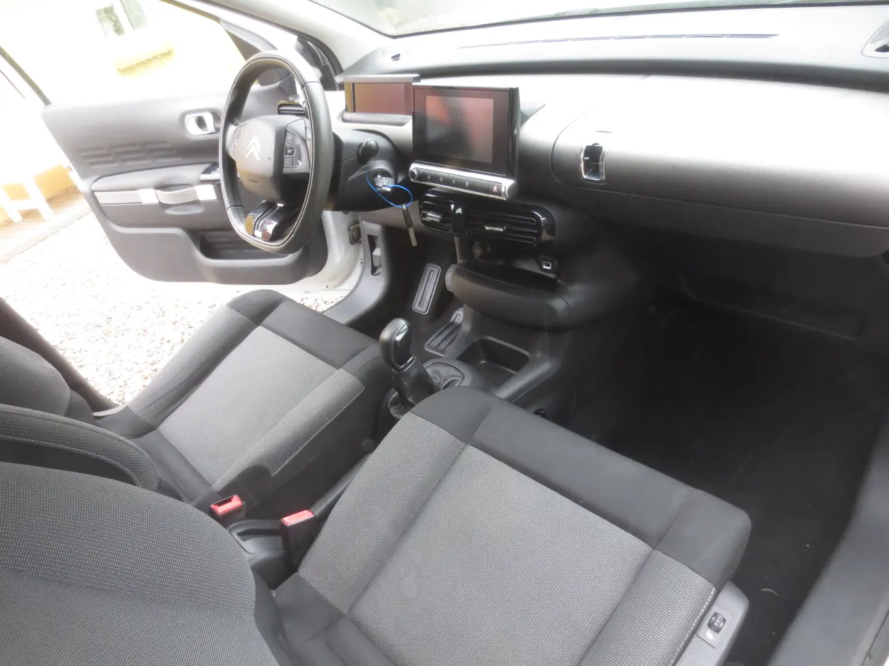 Billede 19 - Citroen C 4 Cactus 1.2 i Turbo År 15. 