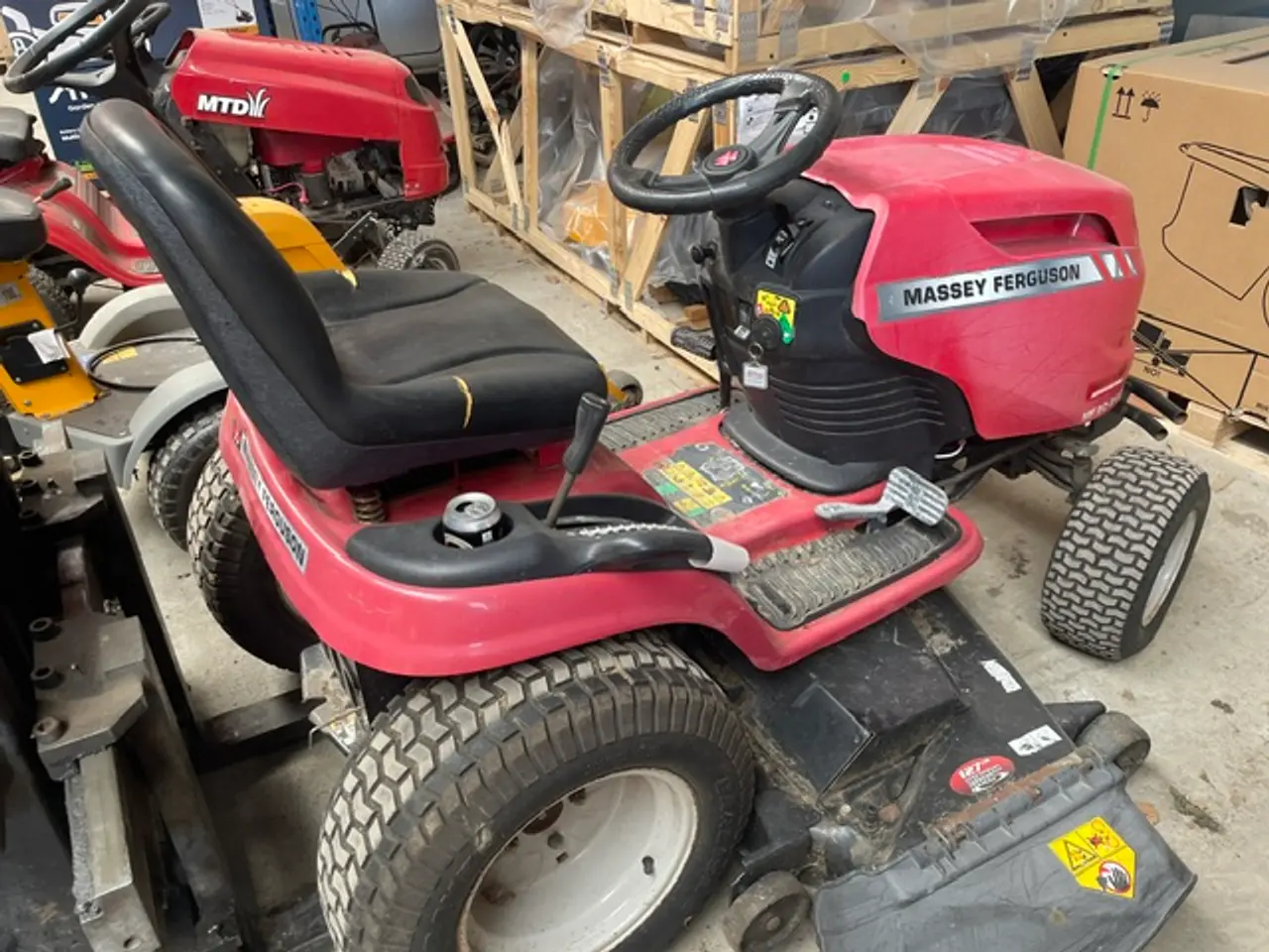 Billede 3 - MF (cub-cadet) havetraktor