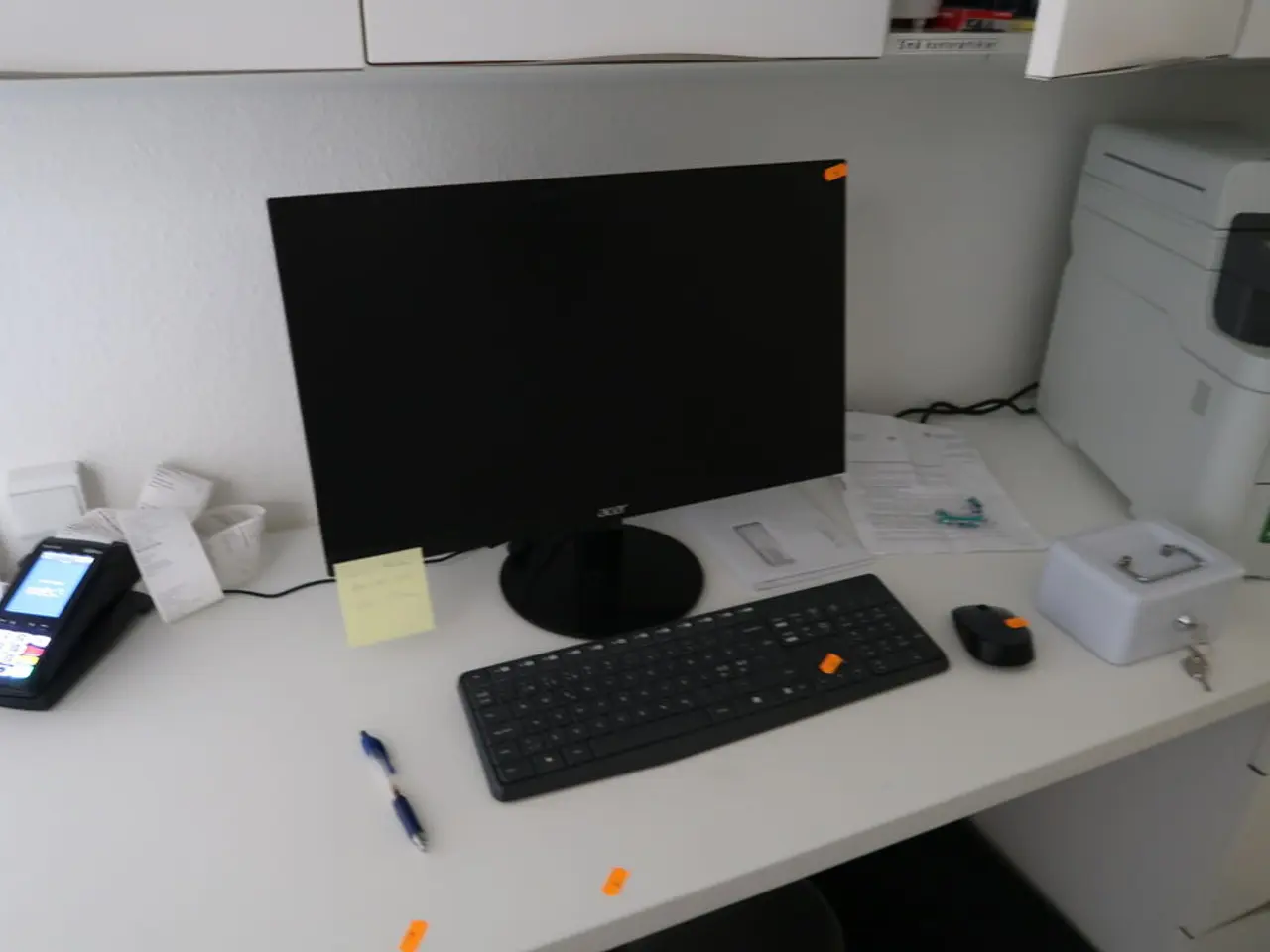 Billede 1 - Computerskærm ACER SA240Y med tastatur, mus og computer