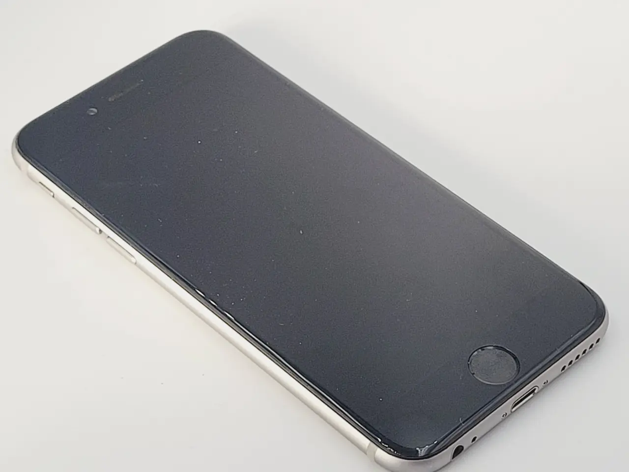 Billede 2 - ⭐️· 📱 iPhone 6 - Nulstillet og Klar til Ny Ejer!