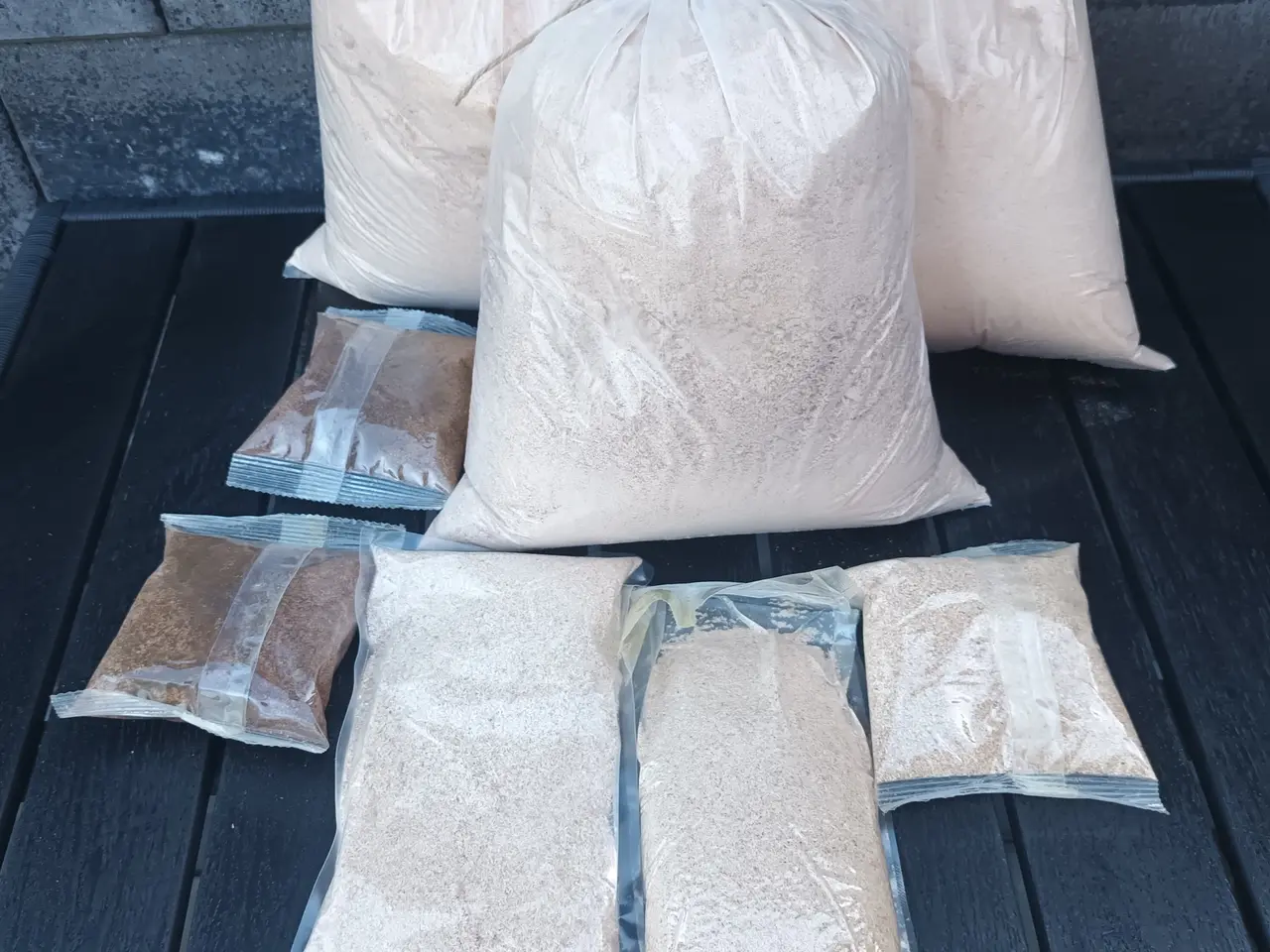 Billede 2 - Røgsmuld ca 3 kg bøgetræ.