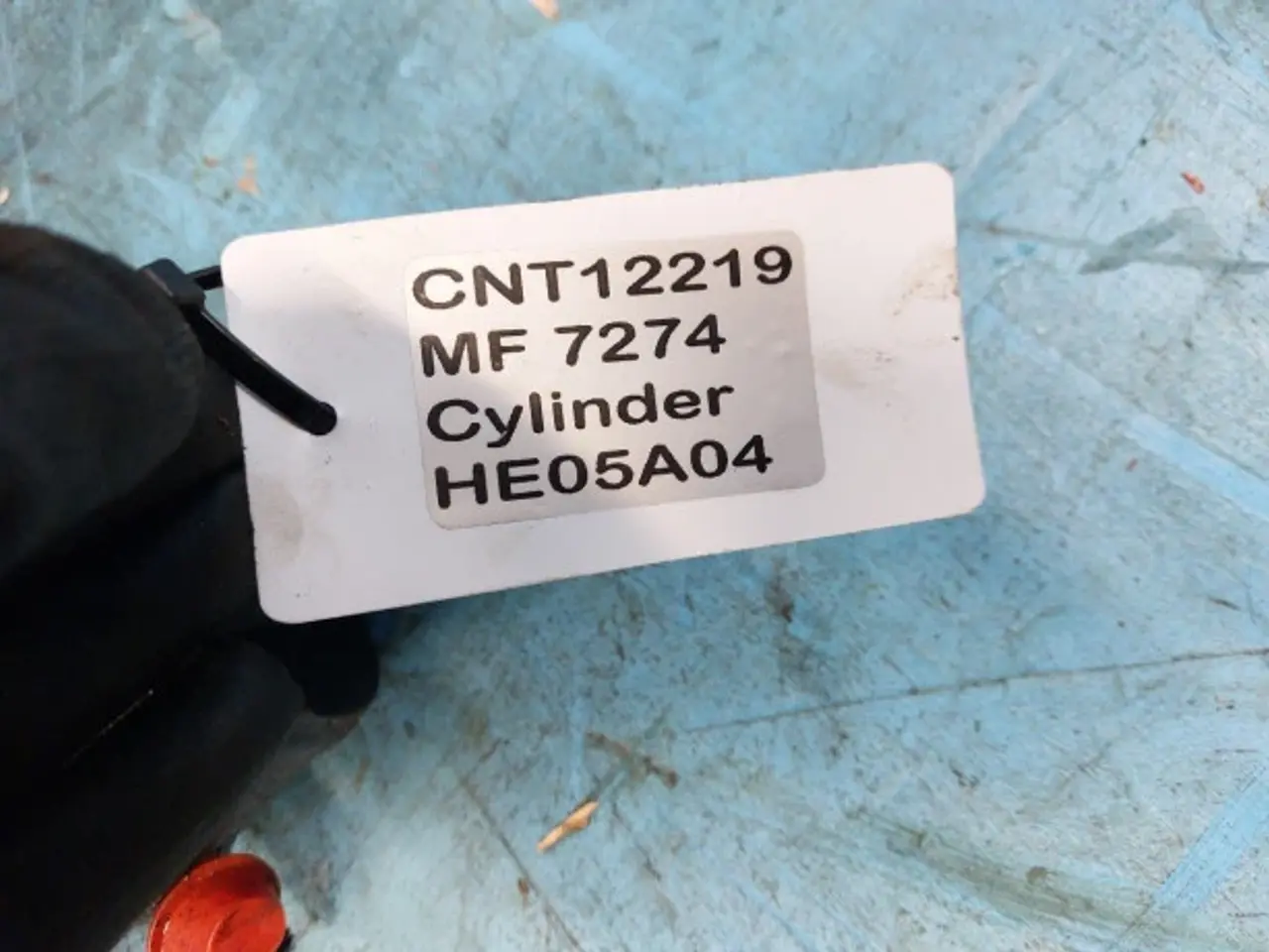 Billede 4 - Massey Ferguson 7274 Cylinder 4510065