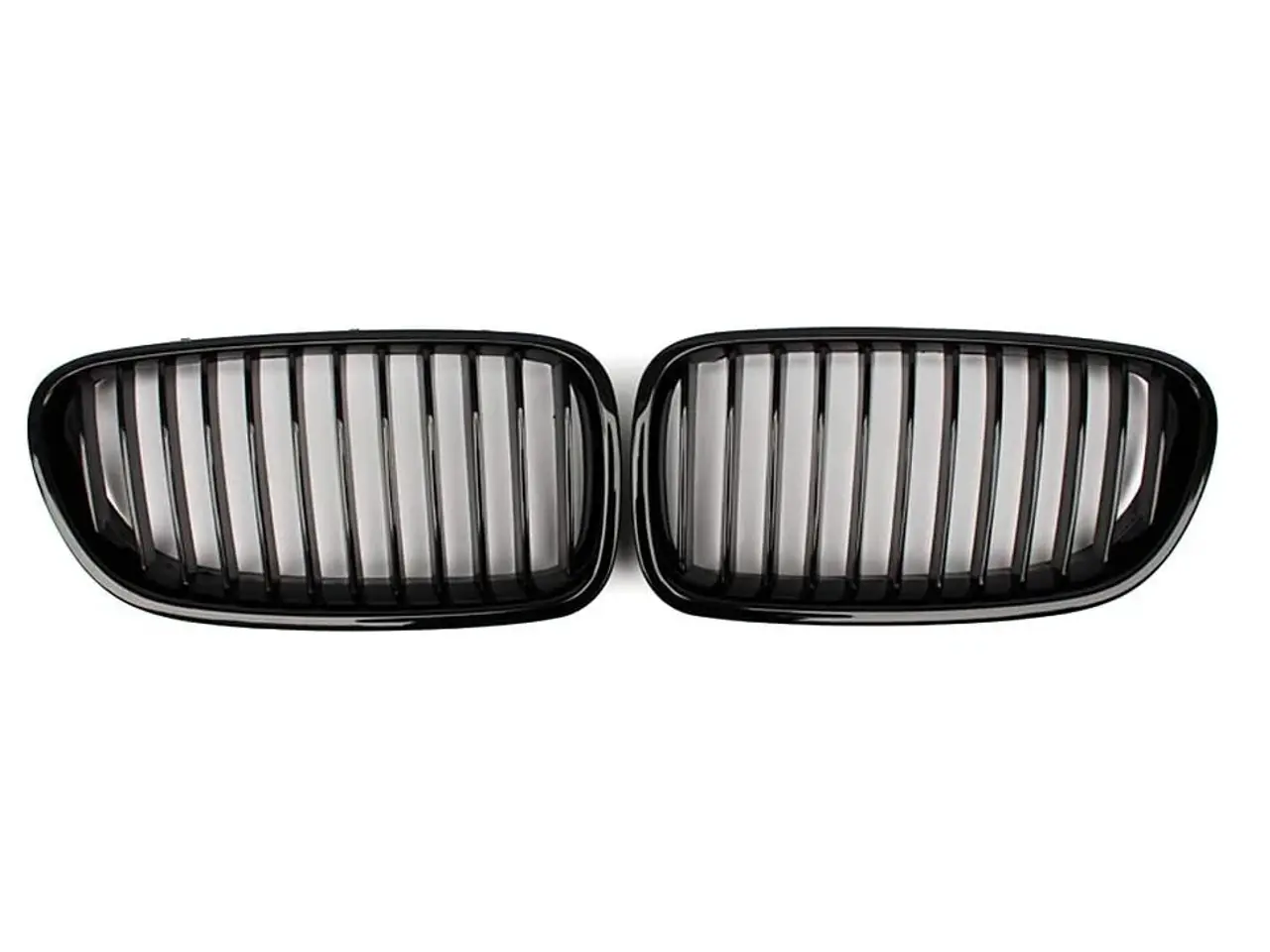 Billede 5 - BMW sorte spejlkapsler + sort grill: M5 / BATMAN