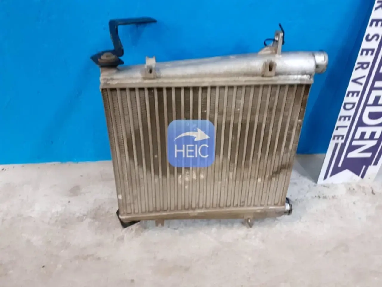 Billede 8 - New Holland LB115B Intercooler 87410100