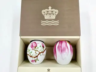 Royal Copenhagen Påskeæg Magnolia & Magnolia Blade 2019. Sortering 1