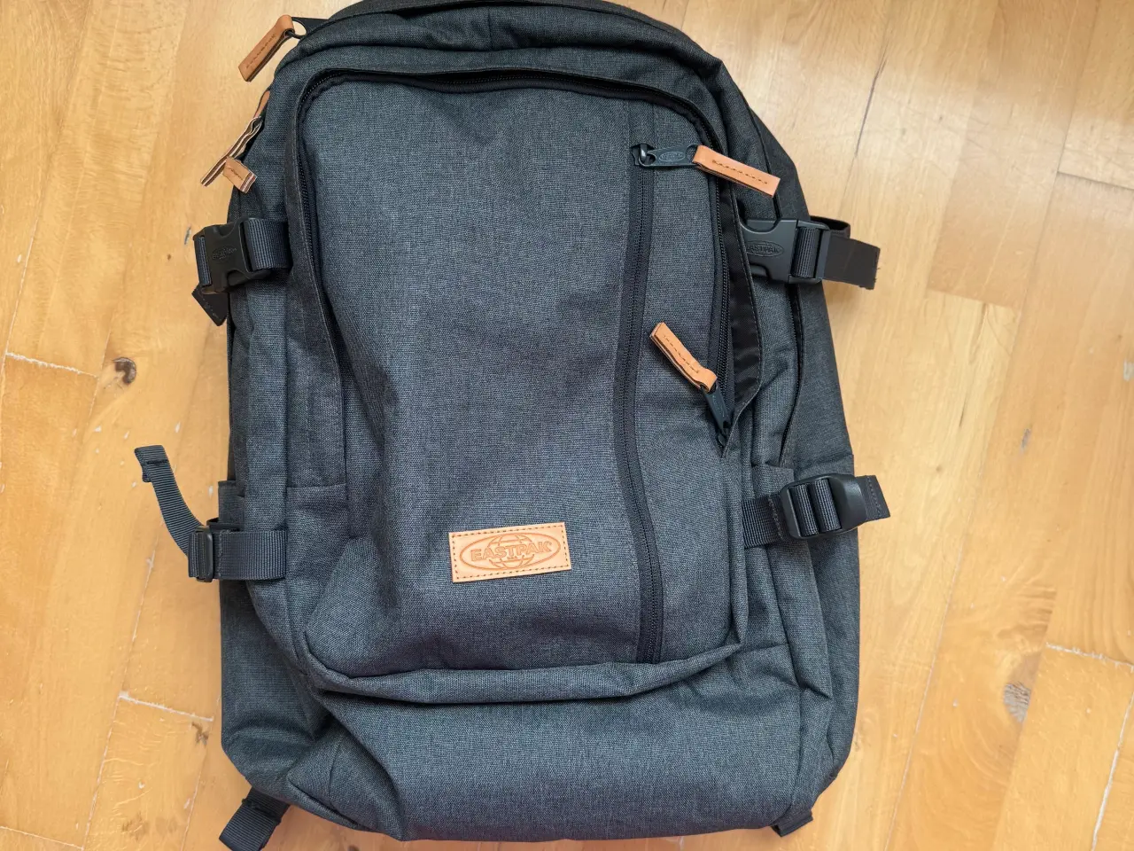 Billede 1 - Ny Eastpak CS Volker rygsæk sælges