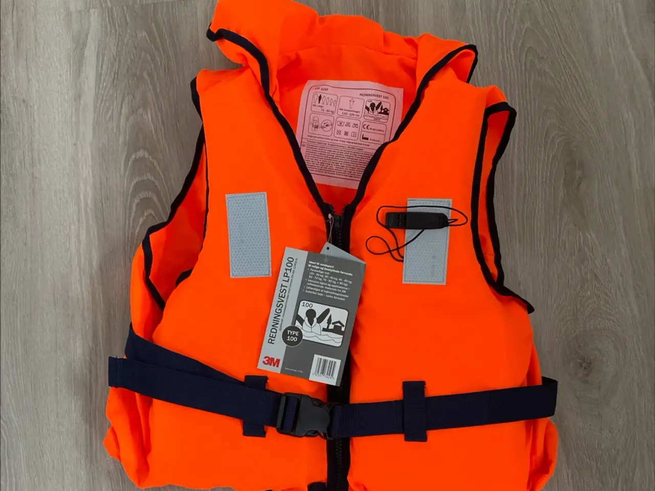Billede 1 - Redningsvest til børn og voksne