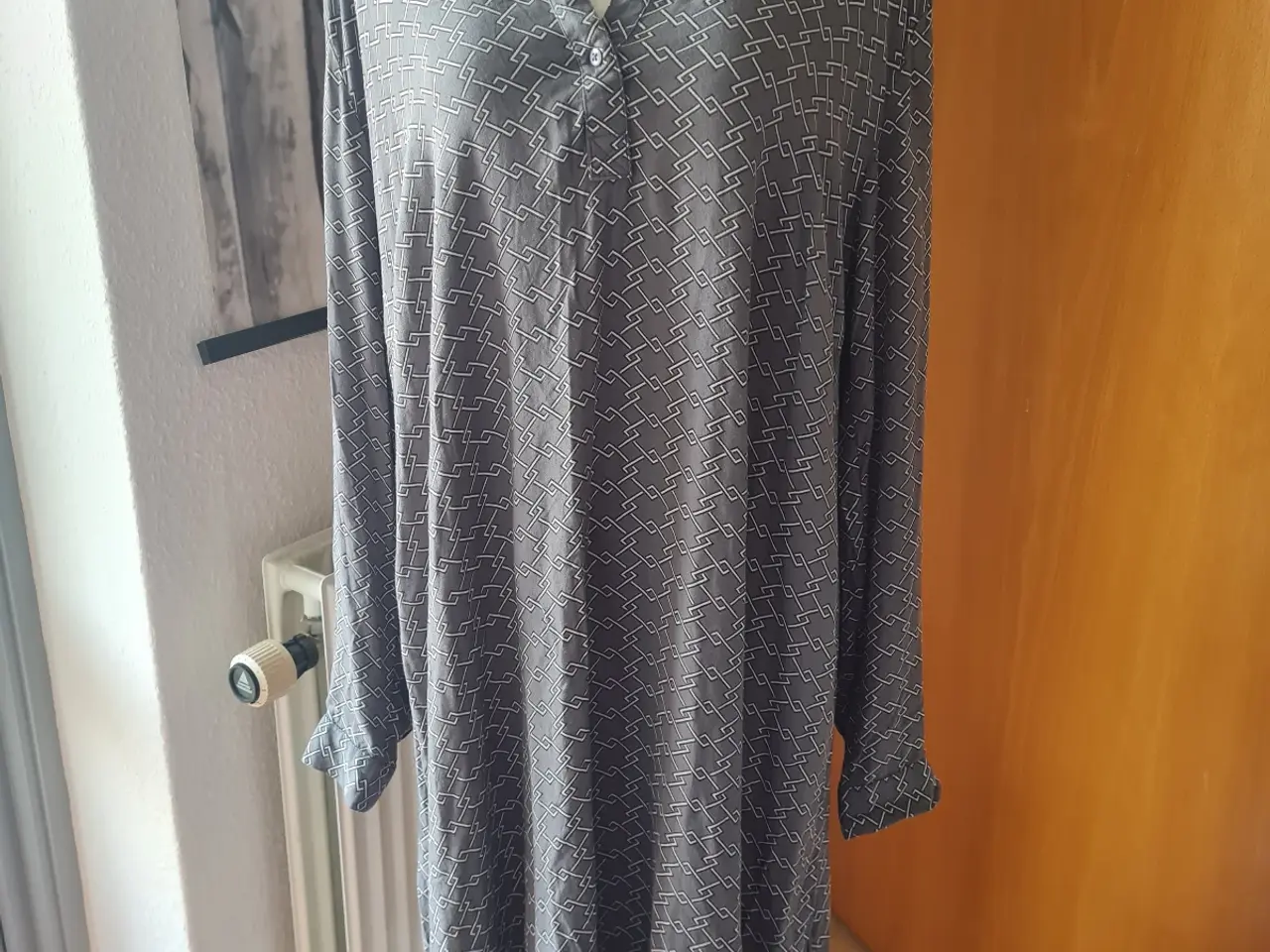 Billede 1 - Kaffe Curve kjole str 44