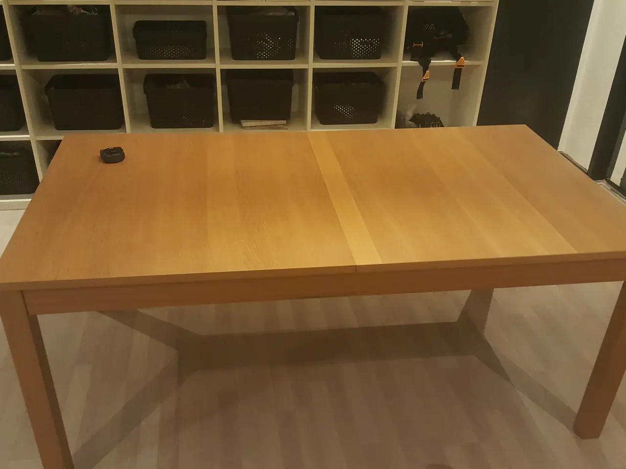 Billede 3 - spisebord inkl stole