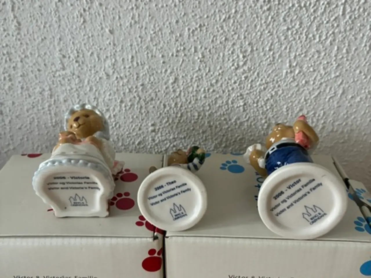 Billede 2 - Viktor og Viktoria + Barn 2006