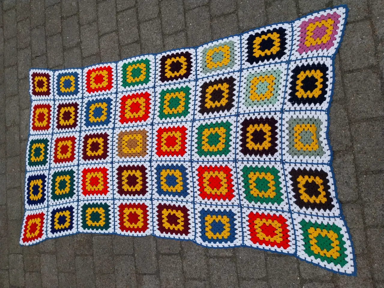Billede 3 - Hæklet tæppe 182 x 102 cm 