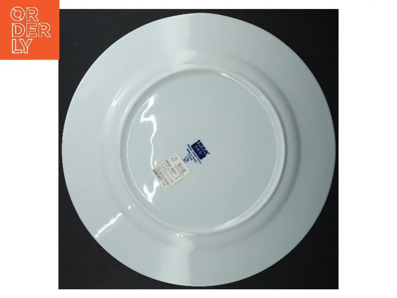 Billede 3 - Porcelænstallerkner fra IKEA (str. Ø. 32 cm)