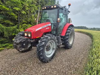 Massey Ferguson 5455