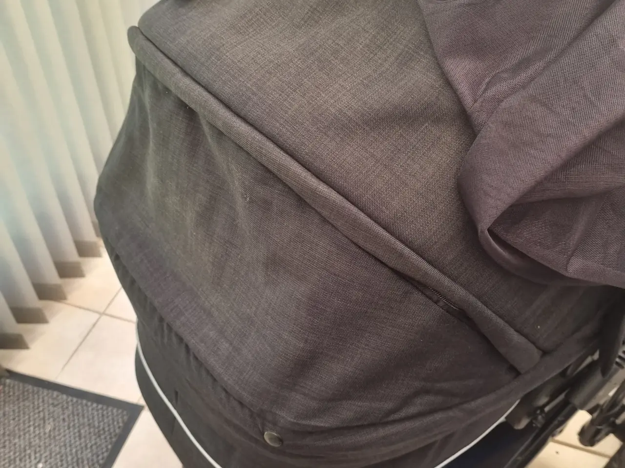 Billede 3 - Barnevogn med lift