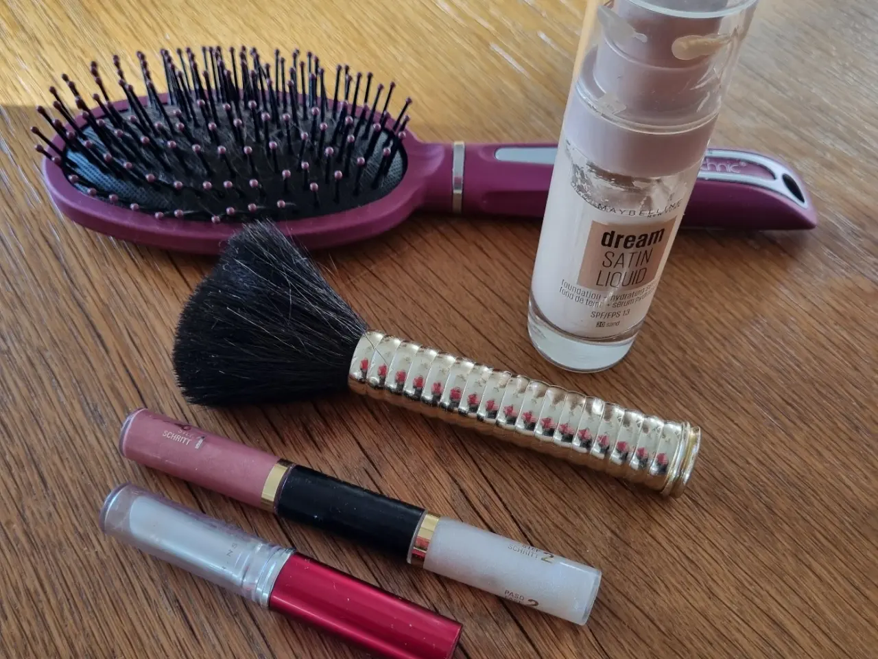 Billede 4 - Parfume, shampoo, creme, make up.