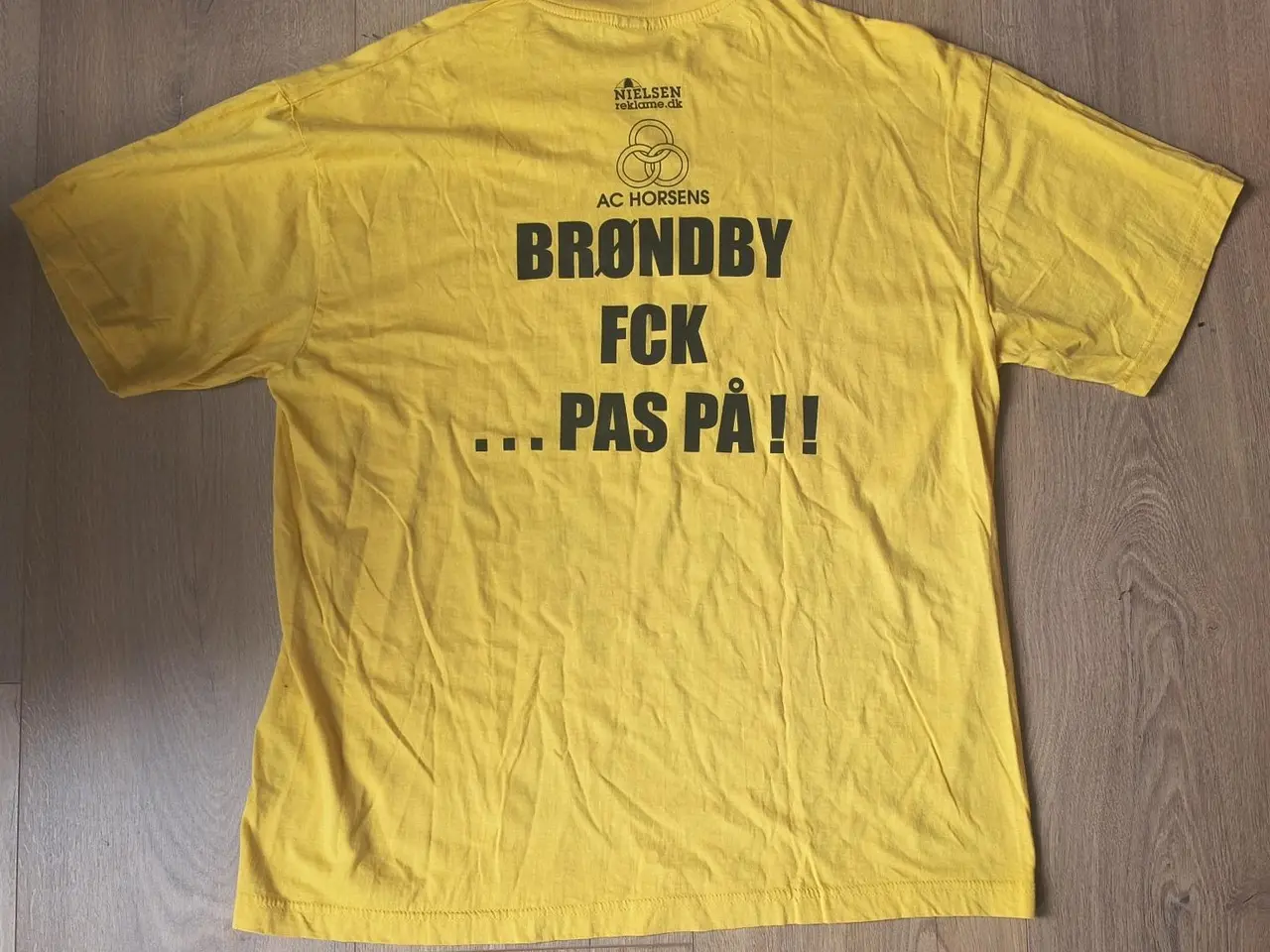 Billede 3 - AC HORSENS FAN TSHIRT, STR. 2XL, I FLOT STAND