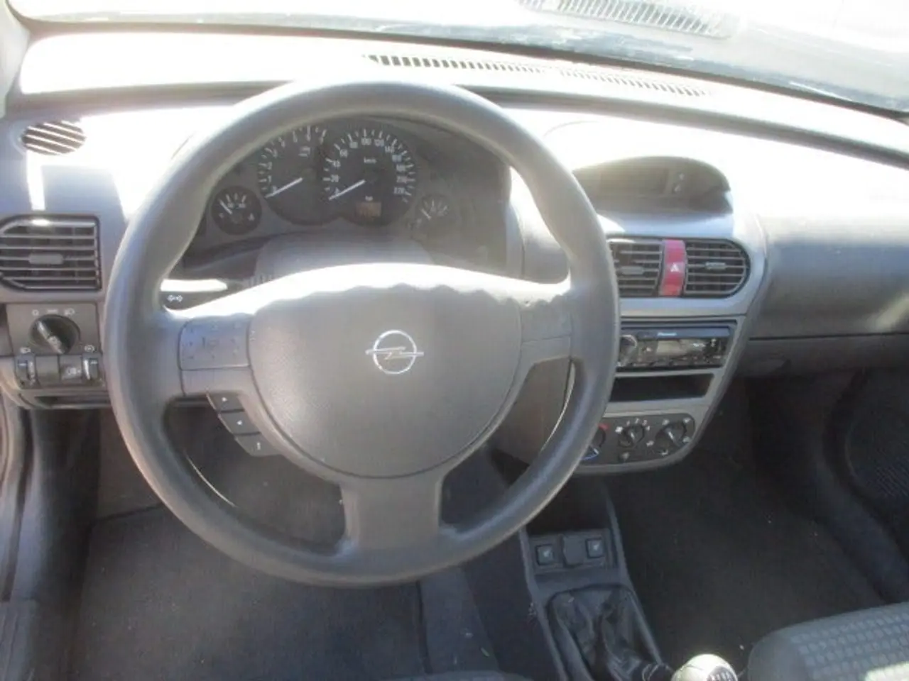 Billede 9 - Opel Corsa 1,2 16V Cosmo