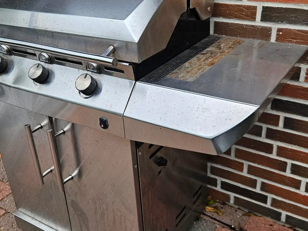 Billede 2 - Char-Broil grill med 3 brændere
