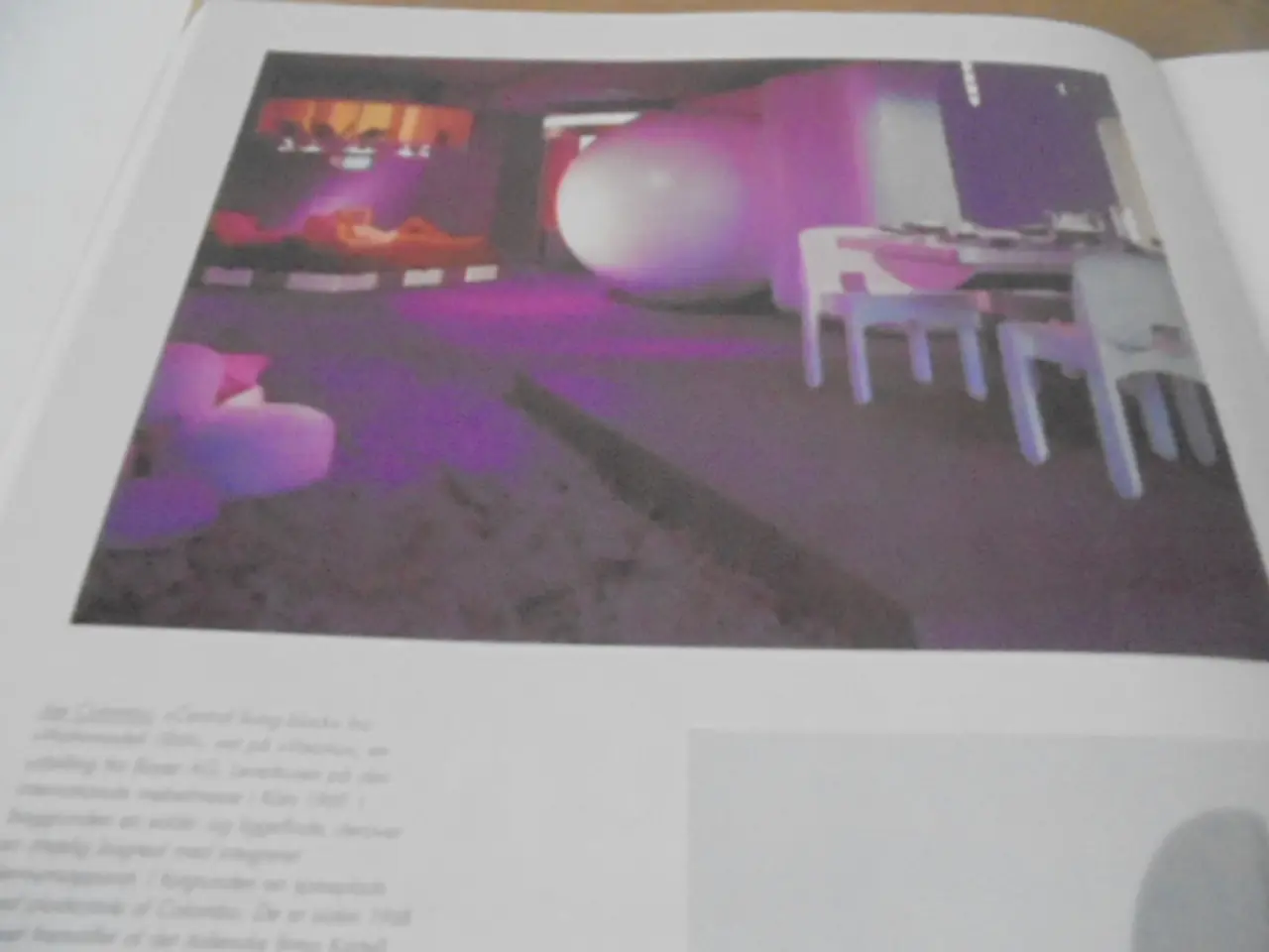 Billede 5 - MØBELDESIGN i det 20. århundrede