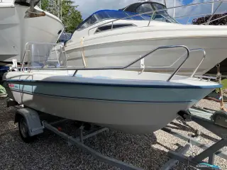 Yamarin 4300