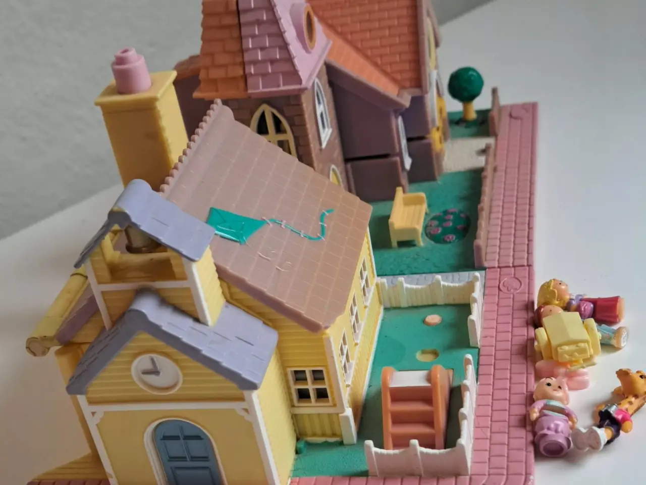 Billede 1 - Polly Pocket dukkehuse