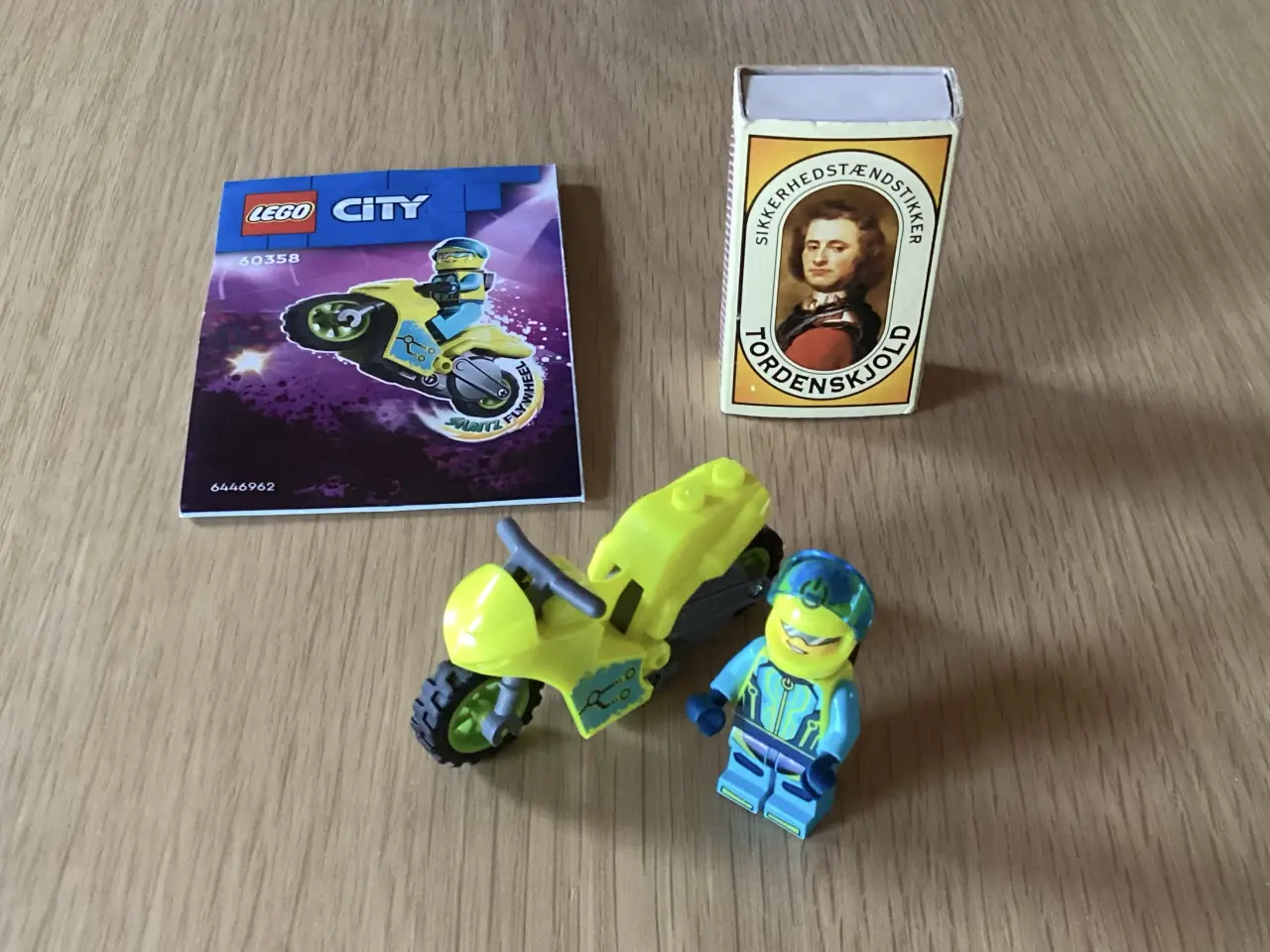 Billede 2 - Lego 30366 politibil og 60358 motorcykel, pr. stk.