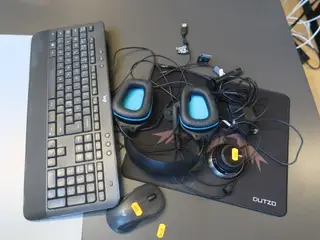 Headset, 3D mus, tastatur m.m.