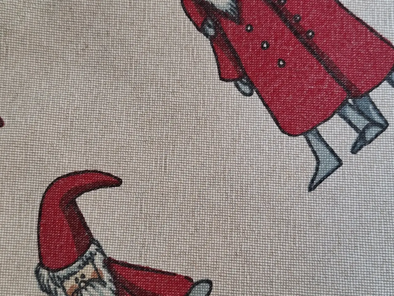 Billede 5 - Håndsyet juledug